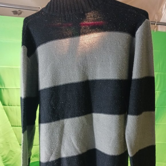 chicago wool sweater stripe 2 colors with front zip - Picture 2 of 4
